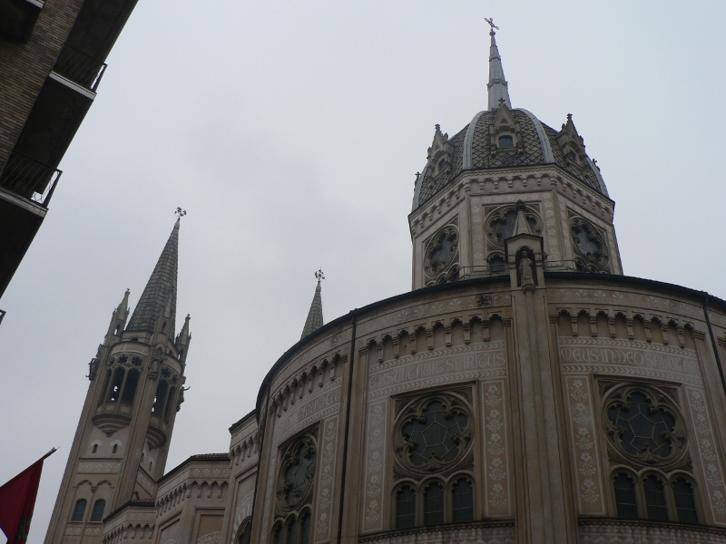 Le d�me d'une �glise pas loin